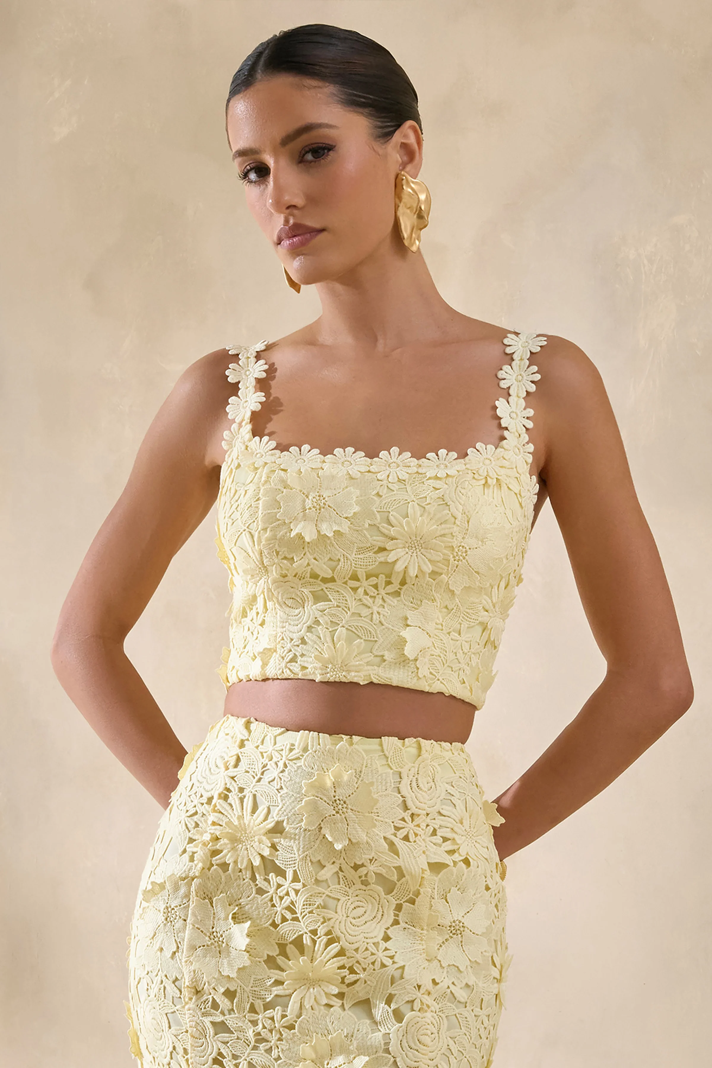 Blythe | Lemon Lace Square-Neck Crop-Top - Image 2